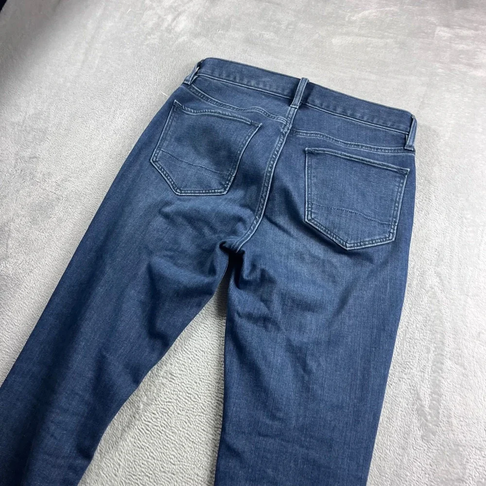 Banana Republic Travel Jean Mens‎ 30x32 Slim Fit Medium Wash Blue Denim Jeans